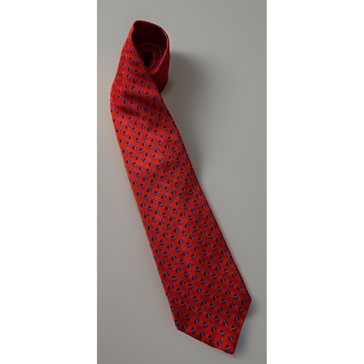 Hickey Freeman Neckwear Tie Red Blue Diamond All Over Pattern Usa 100% Silk Jbhs